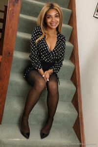 Cute Jay showcases her goddess body with big assets on the stairs