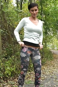 Dazzling Dark Haired Girl Pisses While On A Jog