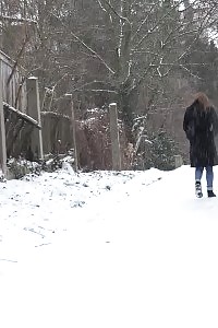 Glorious Bombshell Dafne Relieves Herself In The Snow