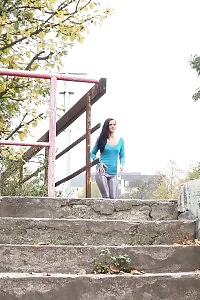 Tidy Peeing For Impressive Brunette Beautiful